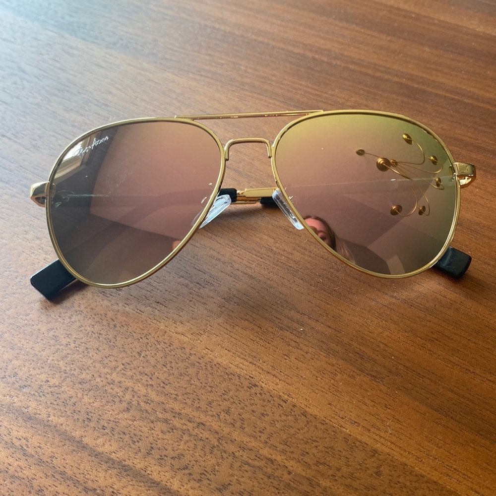 Rose gold aviators (UV protectant)